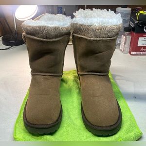 Muk Luks Women's Tall Boot Size:8
